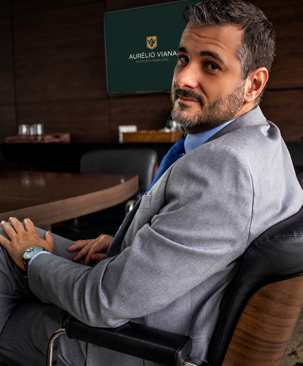 Dr. Aurélio Viana